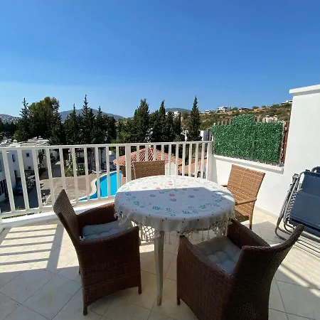 Cosy Apartment In Bitez By The Beach & Shared Pool Bodrum